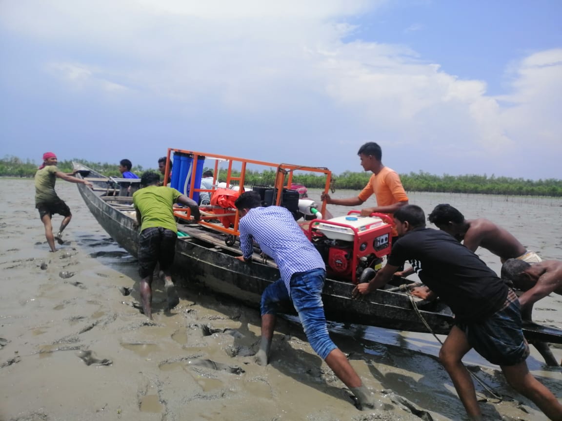 Oxfam’s staff and partners reached several hard-to-reach coastal villages with temporary desalination facilities by boat as soon as we could.